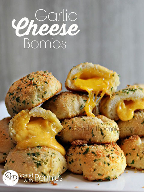 Garlic-Cheese-Bombs