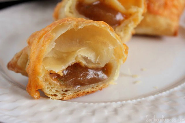 Apple-Butter-and-Cheddar-Puffs