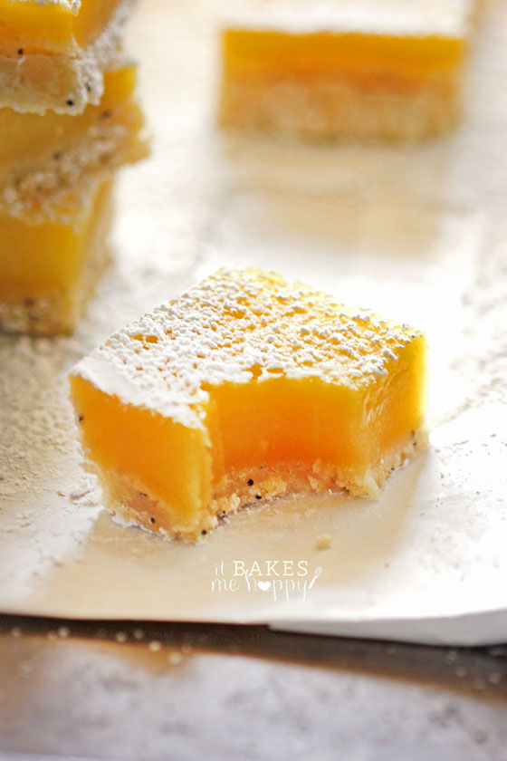 Fresh lemon is paired with a tender poppy seed crust in these irresistibly delicious, citrus packed Lemon Poppy Seed Bars.