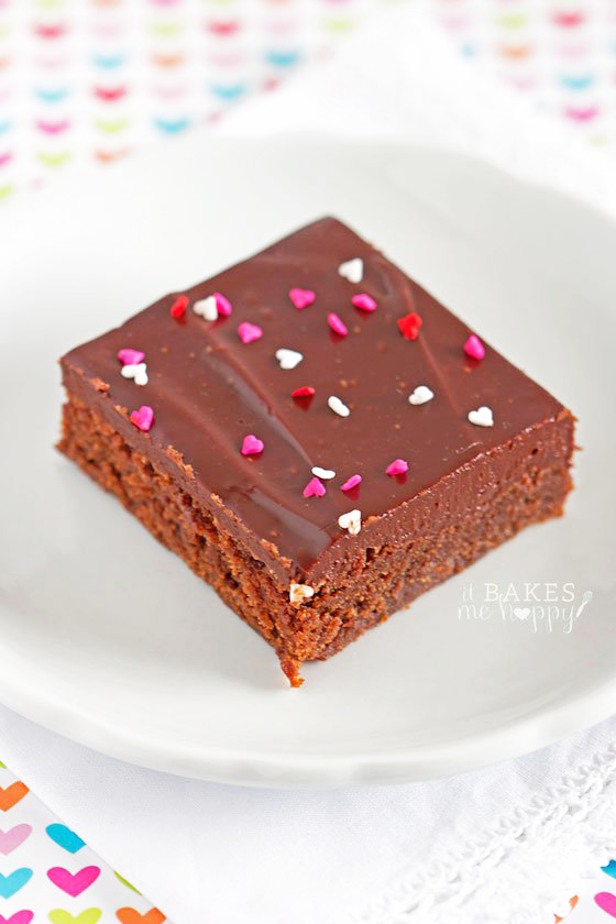 Soft fudge brownies are topped with a thick layer of rich chocolate ganache that makes these Ganache Brownies a perfect dessert for chocolate lovers!