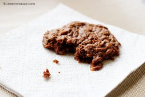 Rich chocolate cookies loaded with chocolate, coconut, and bits of toffee, grab a glass of milk and dive right in to these Chocolate Coconut Crisps.
